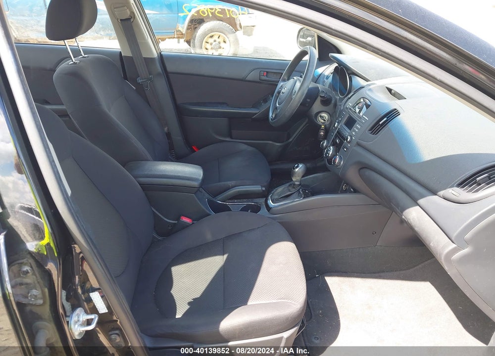 2012 KIA FORTE EX VIN: KNAFU4A20C5588301