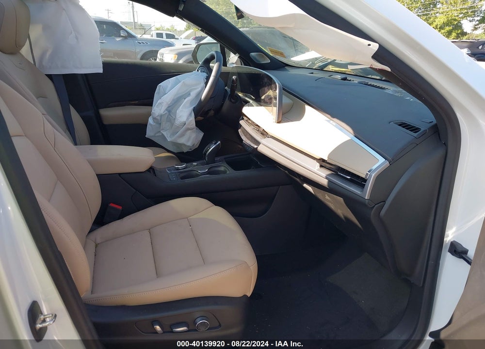 2024 CADILLAC XT4 FWD PREMIUM LUXURY VIN: 1GYFZCR48RF123301