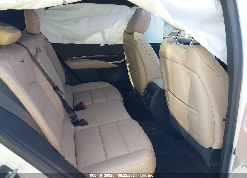 2024 CADILLAC XT4 FWD PREMIUM LUXURY VIN: 1GYFZCR48RF123301