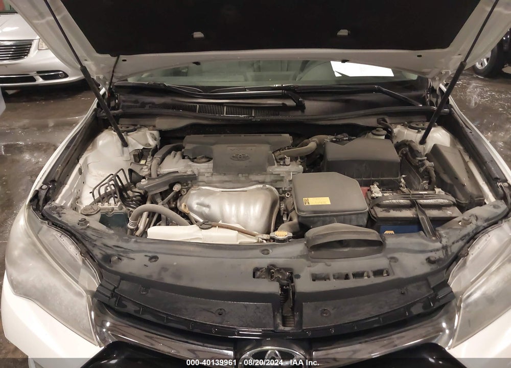 2015 TOYOTA CAMRY SE VIN: 4T1BF1FK7FU484851