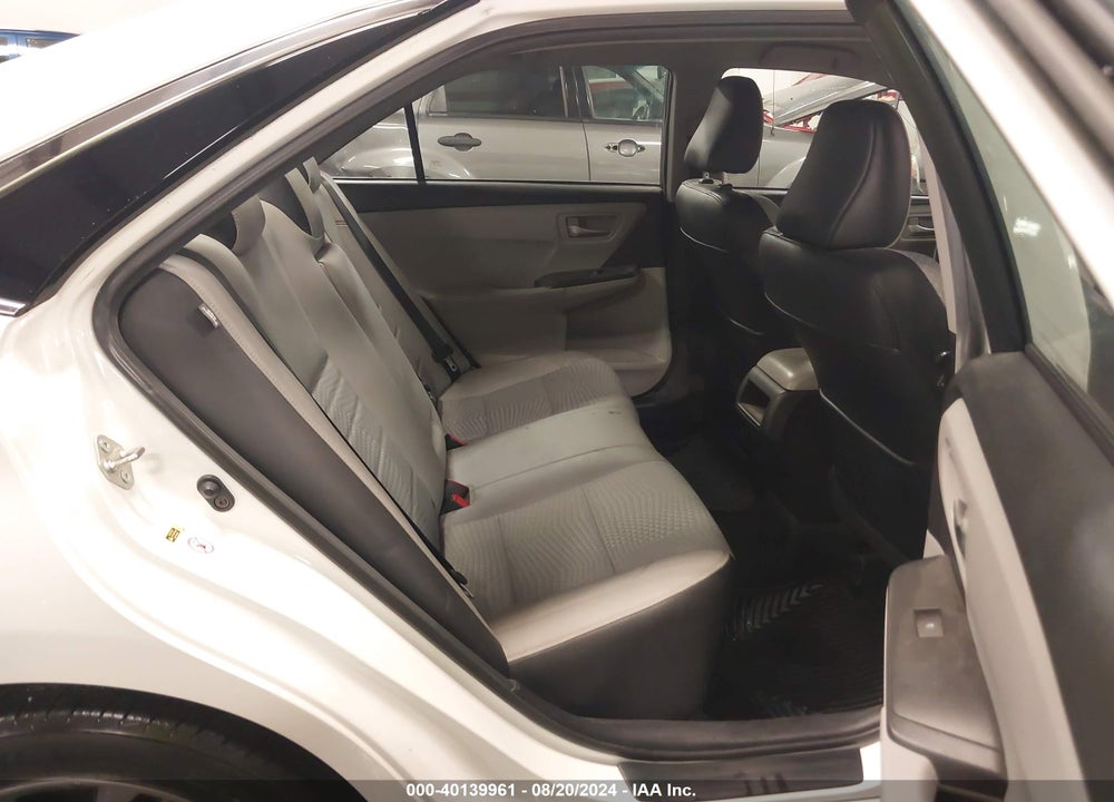2015 TOYOTA CAMRY SE VIN: 4T1BF1FK7FU484851