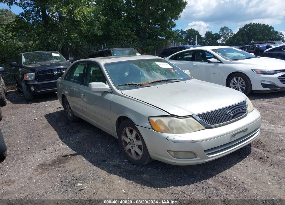 2001 TOYOTA AVALON XLS VIN: 4T1BF28B01U147157