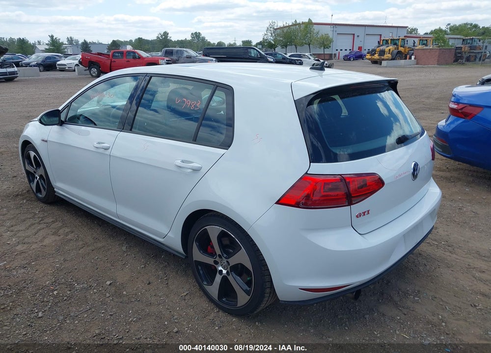 2017 VOLKSWAGEN GOLF GTI SE 4-DOOR VIN: 3VW447AU3HM007983