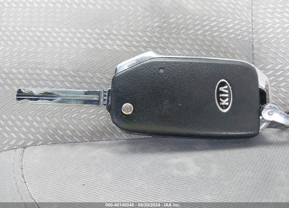 2021 KIA SPORTAGE LX VIN: KNDPM3AC6M7889512