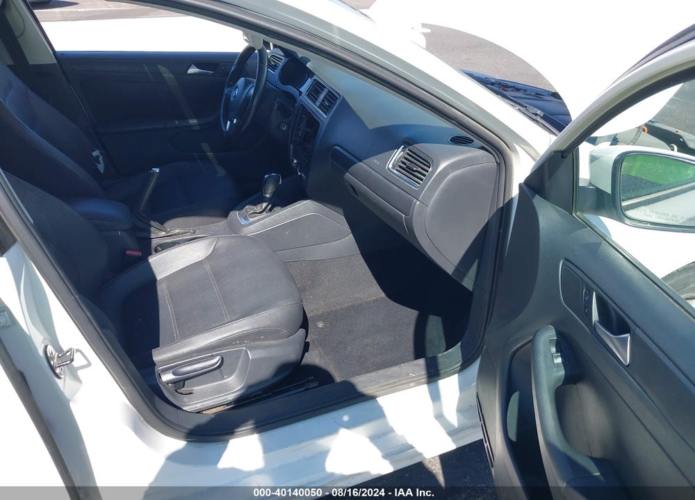 2012 VOLKSWAGEN JETTA 2.5L SE VIN: 3VWDP7AJ0CM346433