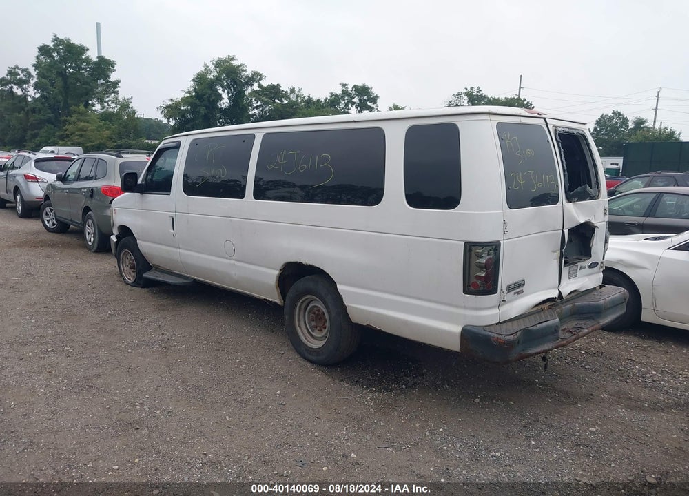 2011 FORD E-350 SUPER DUTY XL VIN: 1FBSS3BL0BDB28881