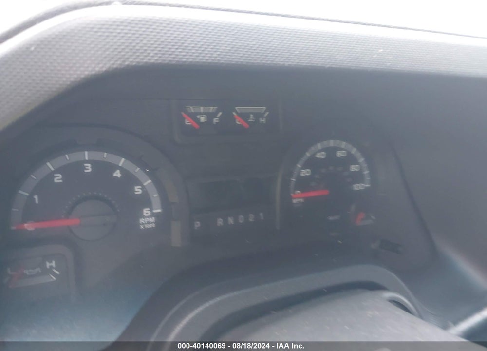 2011 FORD E-350 SUPER DUTY XL VIN: 1FBSS3BL0BDB28881
