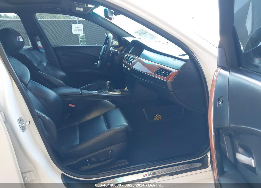 2006 BMW M5 VIN: WBSNB93506B583378