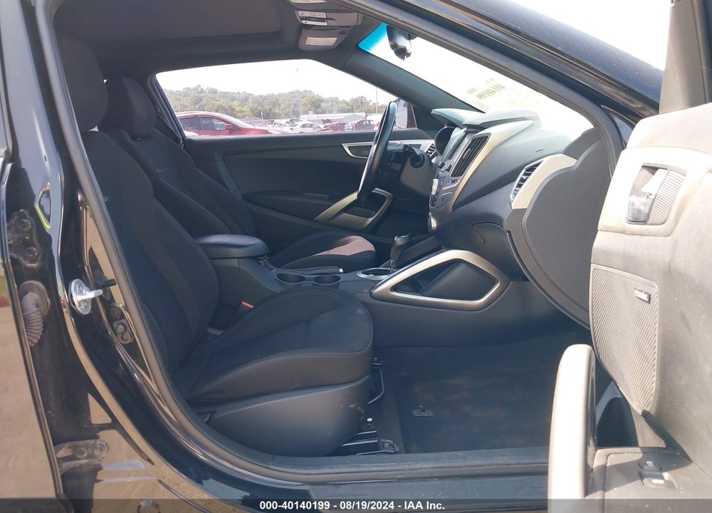 2017 HYUNDAI VELOSTER VALUE EDITION VIN: KMHTC6AD9HU320846