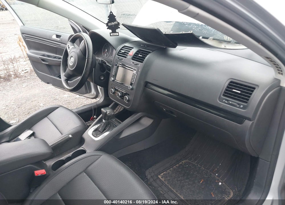 2010 VOLKSWAGEN JETTA WOLFSBURG EDITION VIN: 3VWRJ7AJ6AM013268
