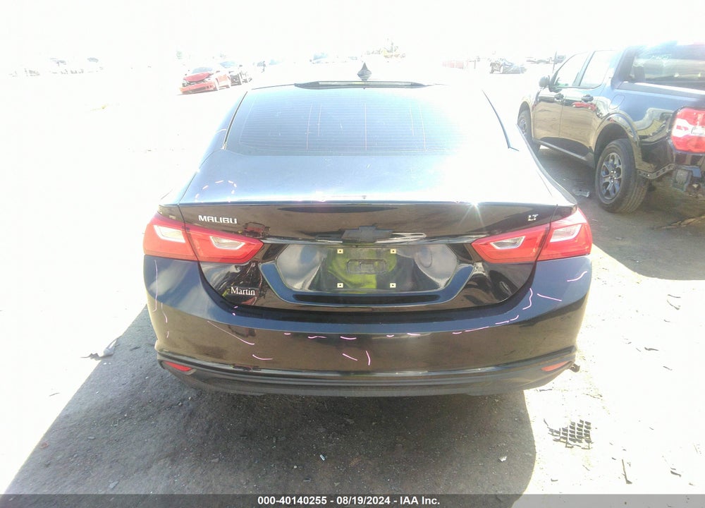 2018 CHEVROLET MALIBU LT VIN: 1G1ZD5ST2JF139683