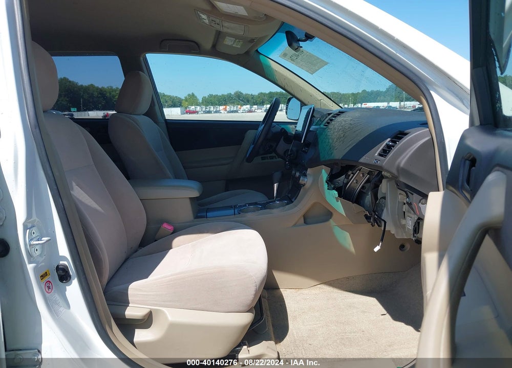 2010 TOYOTA HIGHLANDER VIN: JTEZA3EH2A2011135