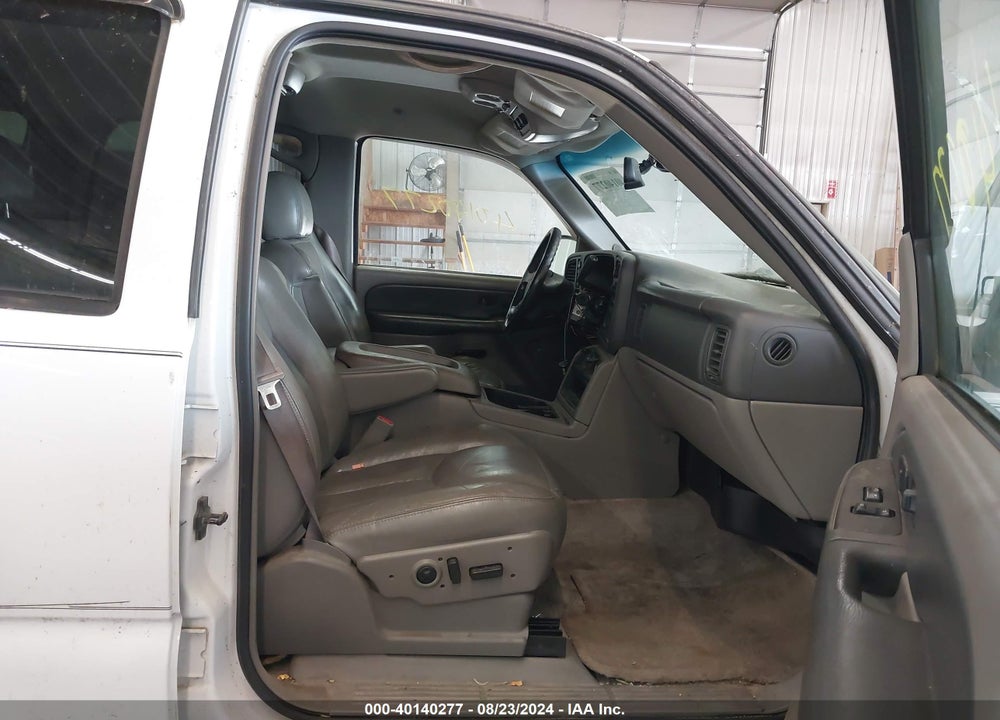 2003 CHEVROLET TAHOE Z71 VIN: 1GNEK13Z93R282758