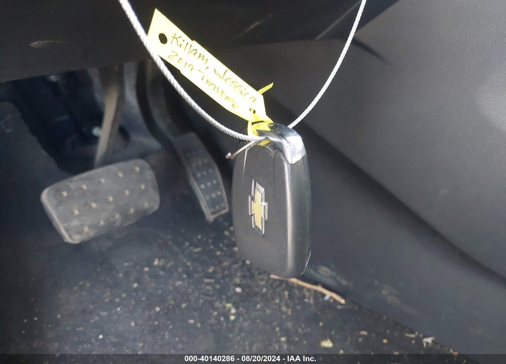 2019 CHEVROLET TRAVERSE LS VIN: 1GNERFKW7KJ110211