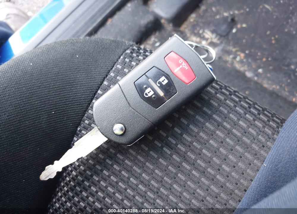 2012 MAZDA 3 I VIN: JM1BL1L81C1660084