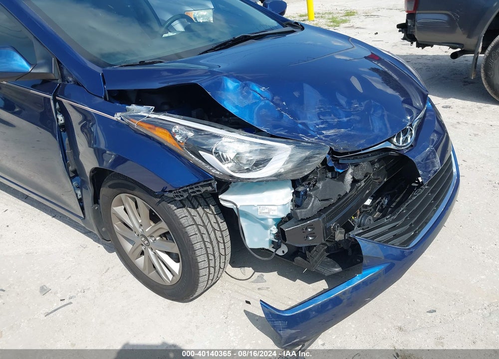 2016 HYUNDAI ELANTRA SE VIN: 5NPDH4AE7GH659671