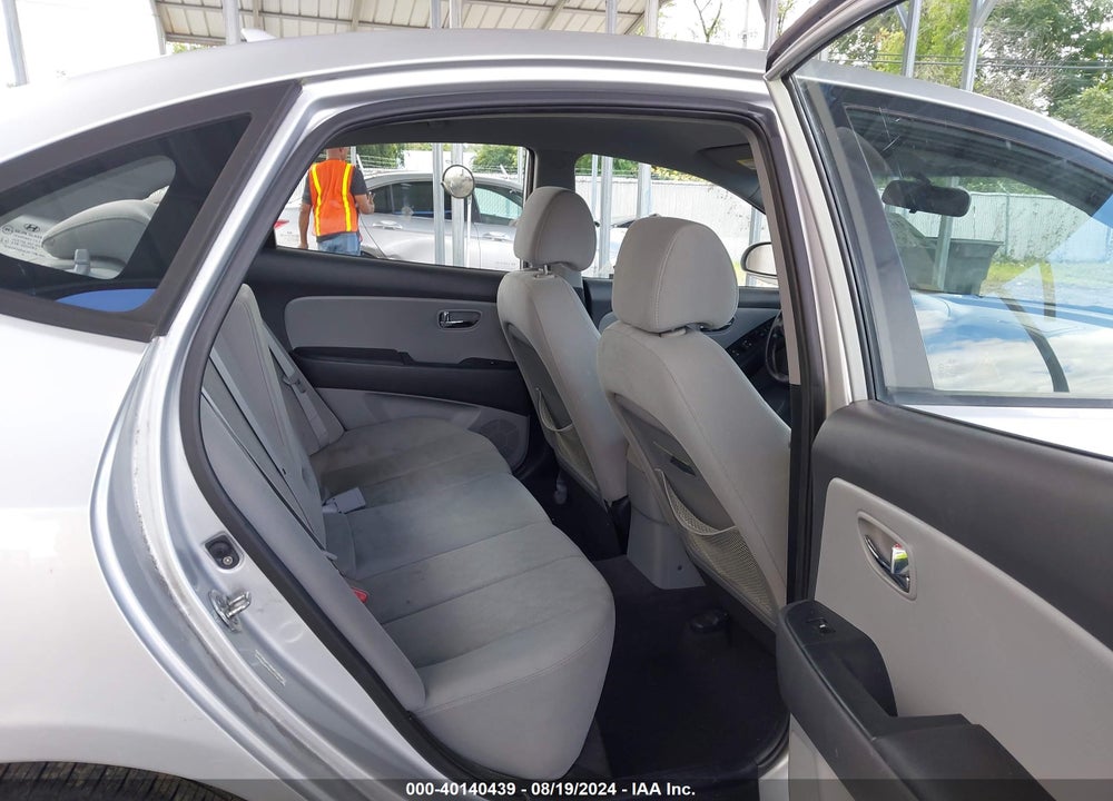 2010 HYUNDAI ELANTRA SE VIN: KMHDU4AD2AU914142