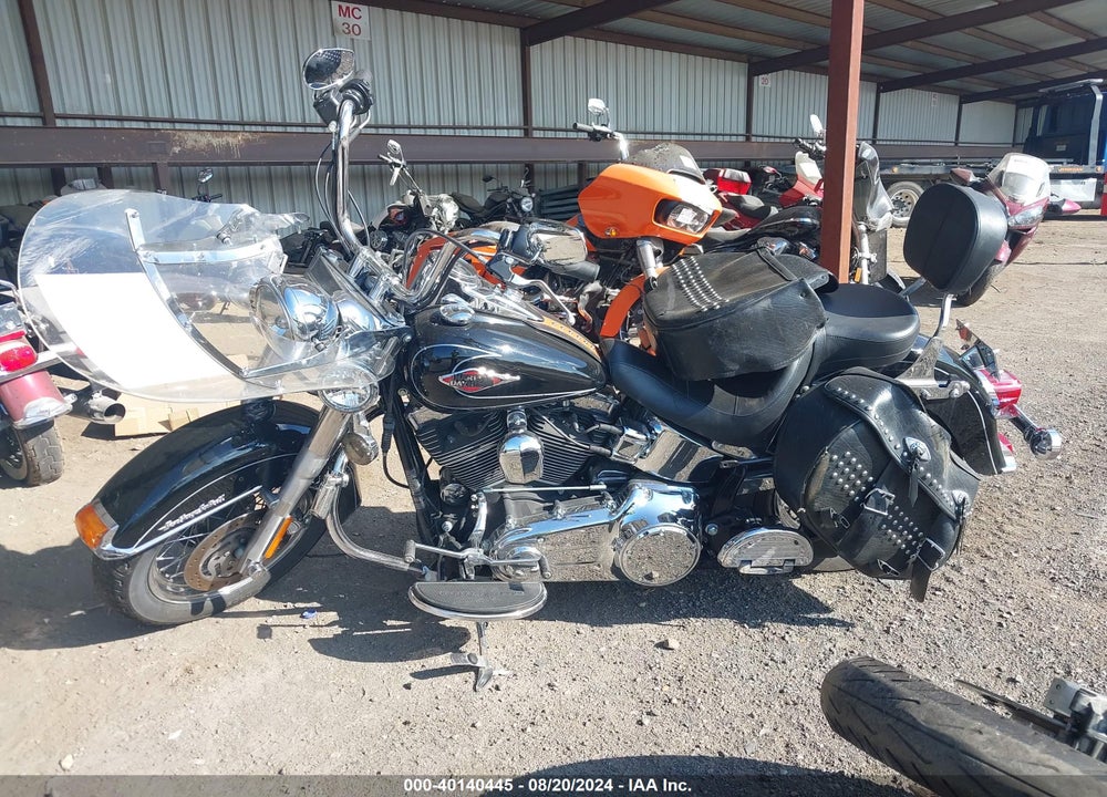 2010 HARLEY-DAVIDSON FLSTC VIN: 1HD1BW515AB035530