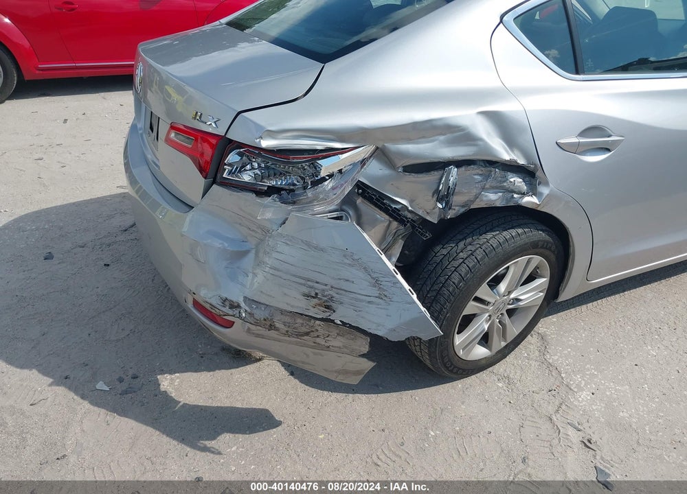 2013 ACURA ILX 2.0L VIN: 19VDE1F31DE021133