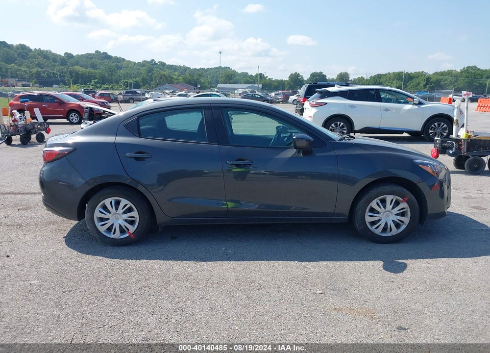 2020 TOYOTA YARIS L VIN: 3MYDLBYV8LY715947
