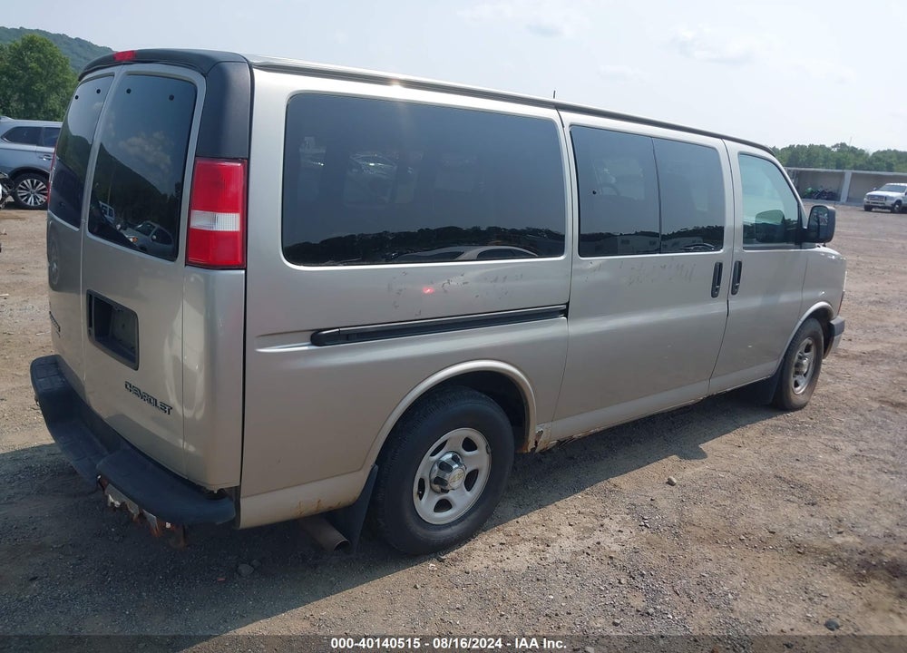 2003 CHEVROLET EXPRESS VIN: 1GNFH15T831146521