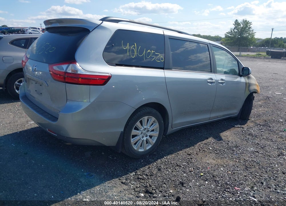 2015 TOYOTA SIENNA XLE 7 PASSENGER VIN: 5TDDK3DC9FS107636