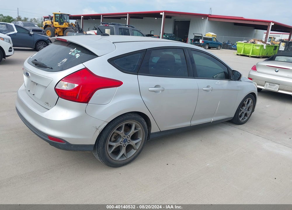 2014 FORD FOCUS SE VIN: 1FADP3K2XEL413021