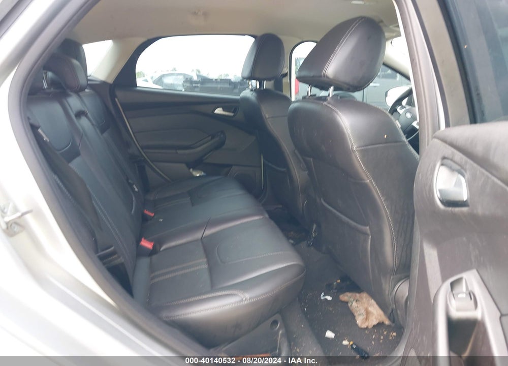 2014 FORD FOCUS SE VIN: 1FADP3K2XEL413021