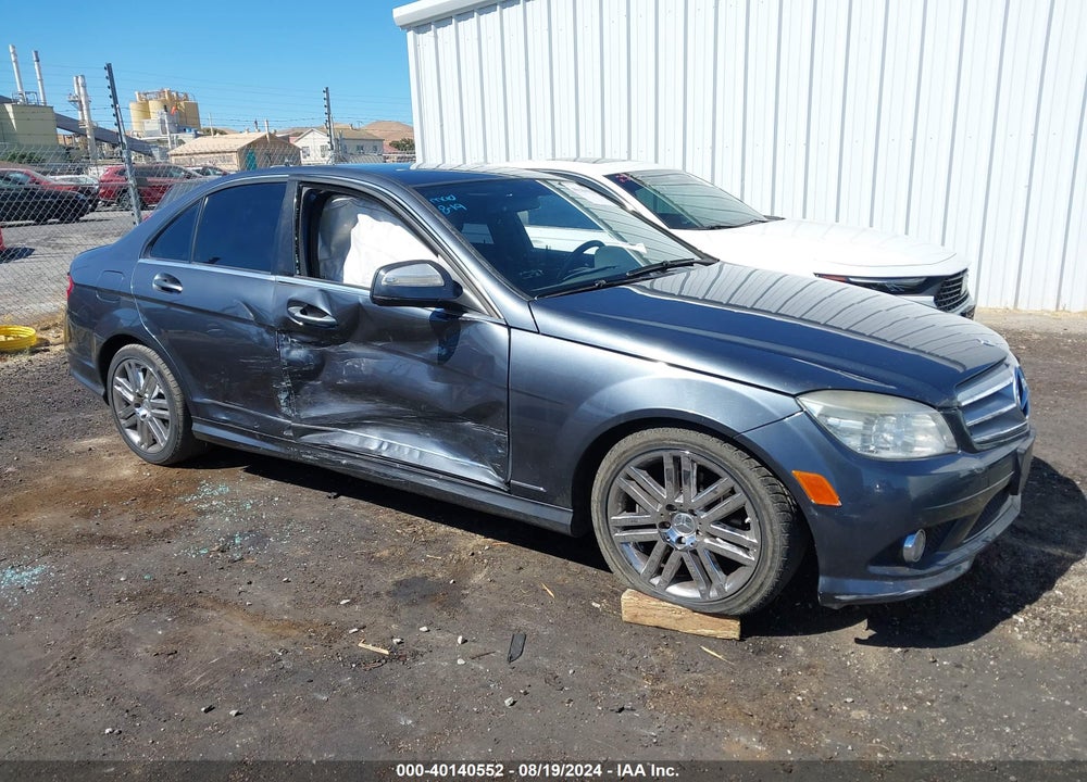 2009 MERCEDES-BENZ C 300 LUXURY/SPORT VIN: WDDGF54X59R060257