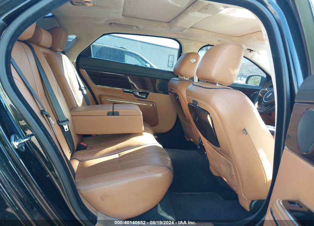 2011 JAGUAR XJ VIN: SAJWA2GB9BLV09016