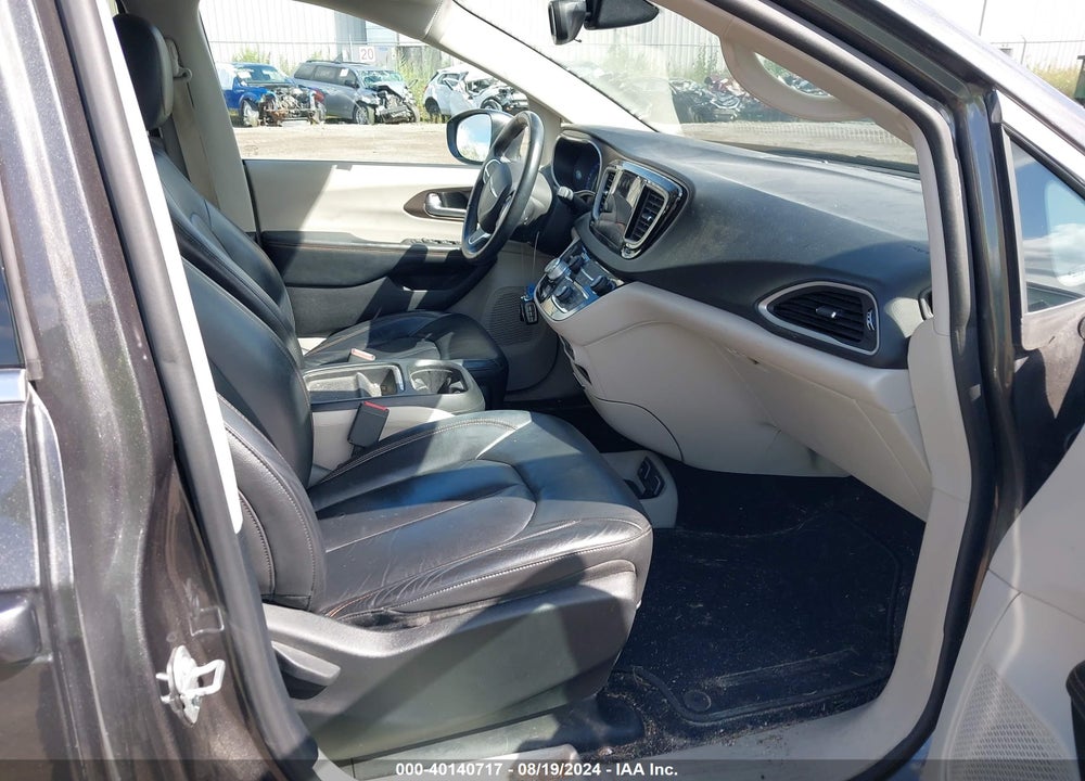 2017 CHRYSLER PACIFICA VIN: 2C4RC1BG6HR516914