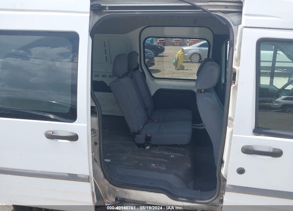 2010 FORD TRANSIT CONNECT XL VIN: NM0KS9AN2AT033855