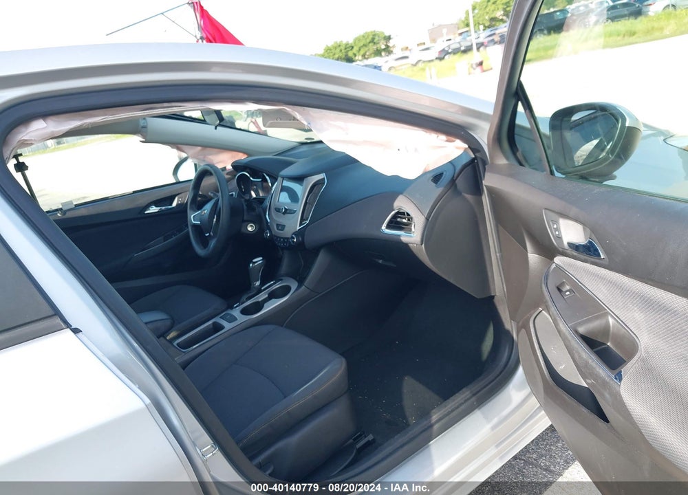 2018 CHEVROLET CRUZE LS AUTO VIN: 1G1BC5SM6J7204946