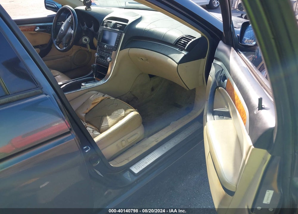 2004 ACURA TL VIN: 19UUA66284A046915