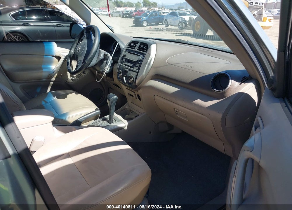 2004 TOYOTA RAV4 VIN: JTEGD20V440031523