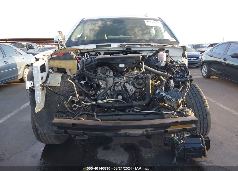 2020 CHEVROLET SUBURBAN 2WD LT VIN: 1GNSCHKC8LR113000