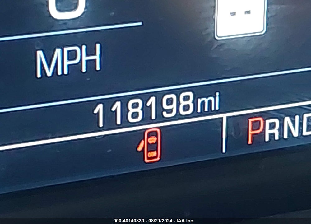 2020 CHEVROLET SUBURBAN 2WD LT VIN: 1GNSCHKC8LR113000
