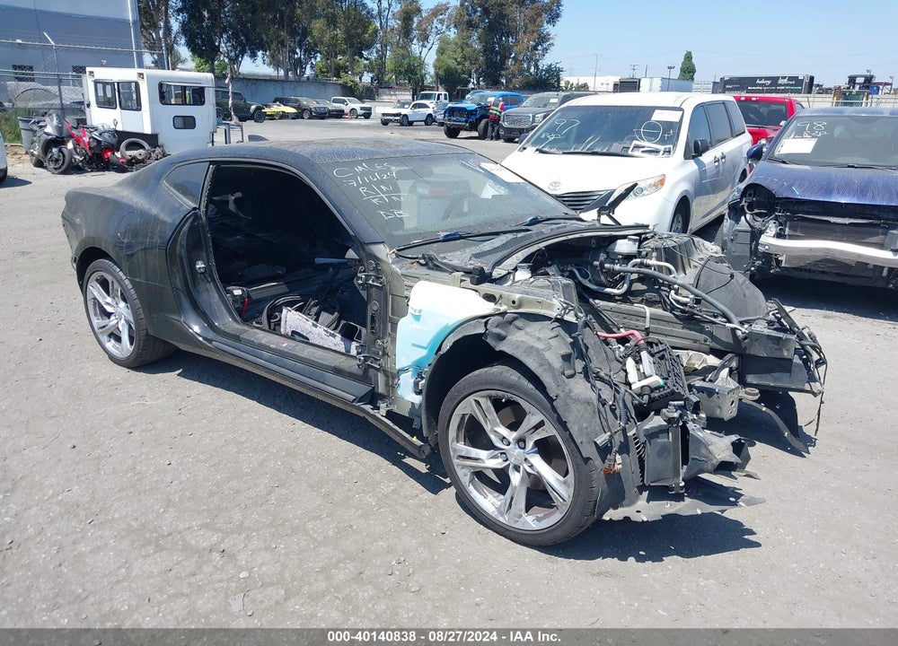 2018 CHEVROLET CAMARO 2SS VIN: 1G1FH1R76J0123062