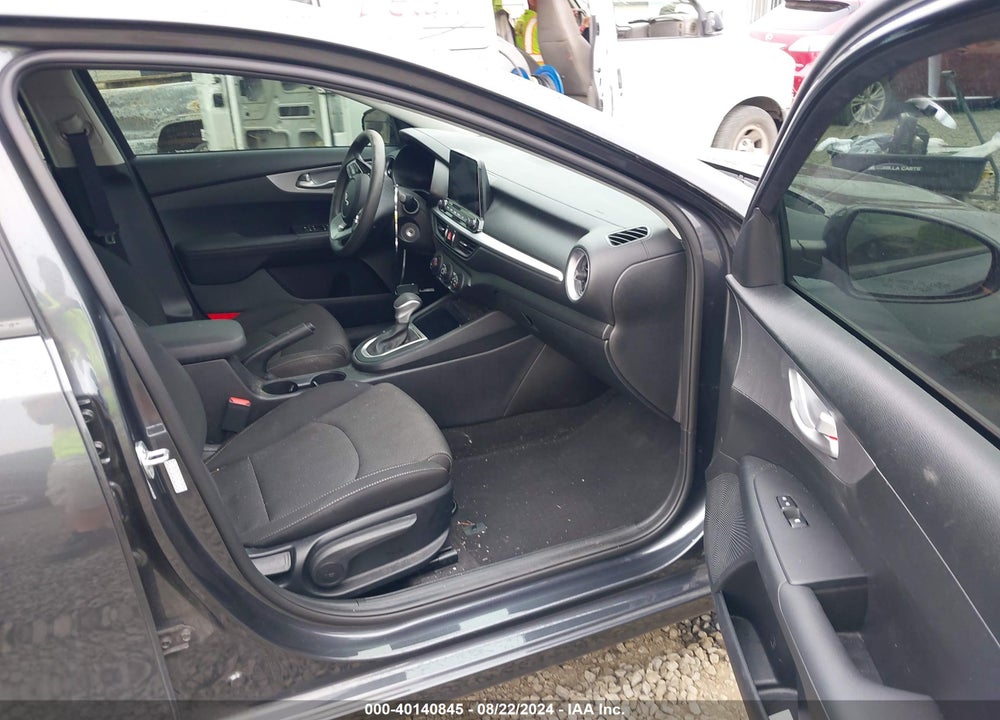 2022 KIA FORTE LXS VIN: 3KPF24AD5NE502188