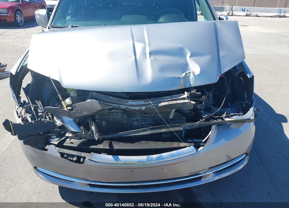 2015 CHRYSLER TOWN & COUNTRY S VIN: 2C4RC1HG3FR742235