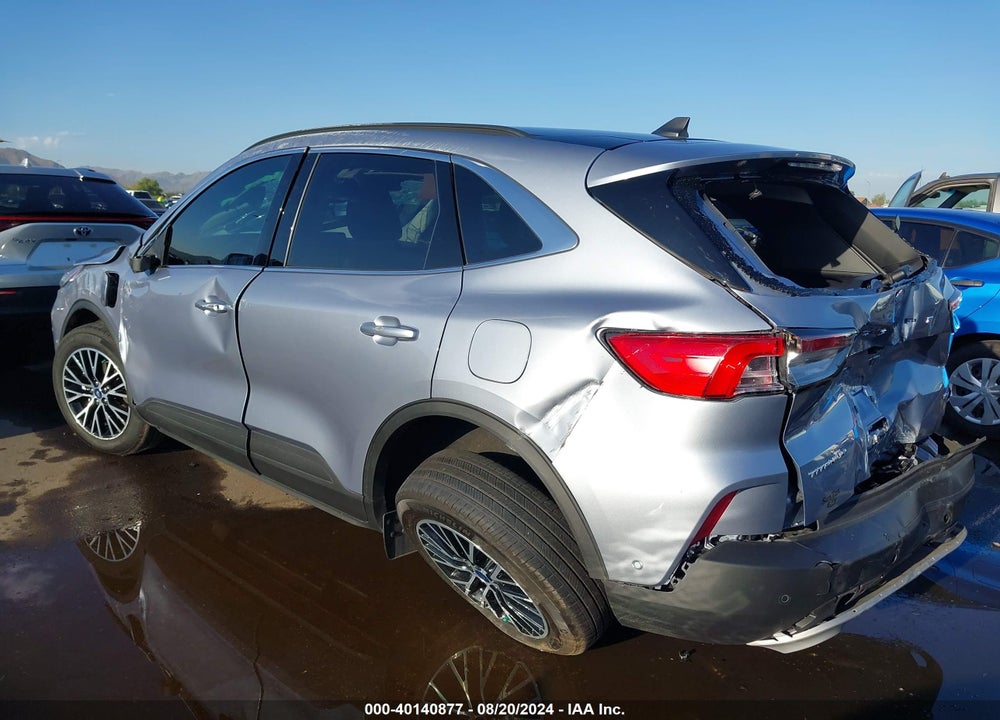 2022 FORD ESCAPE TITANIUM PLUG-IN HYBRID VIN: 1FMCU0LZ3NUA90977