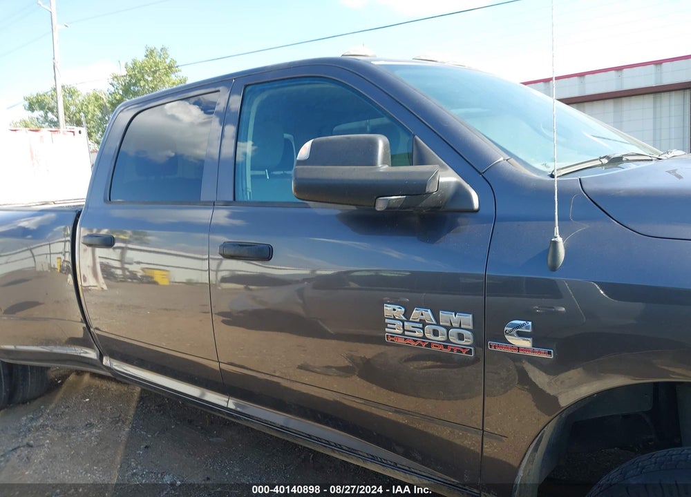 2018 RAM 3500 TRADESMAN  4X4 8' BOX VIN: 3C63RRGLXJG330806