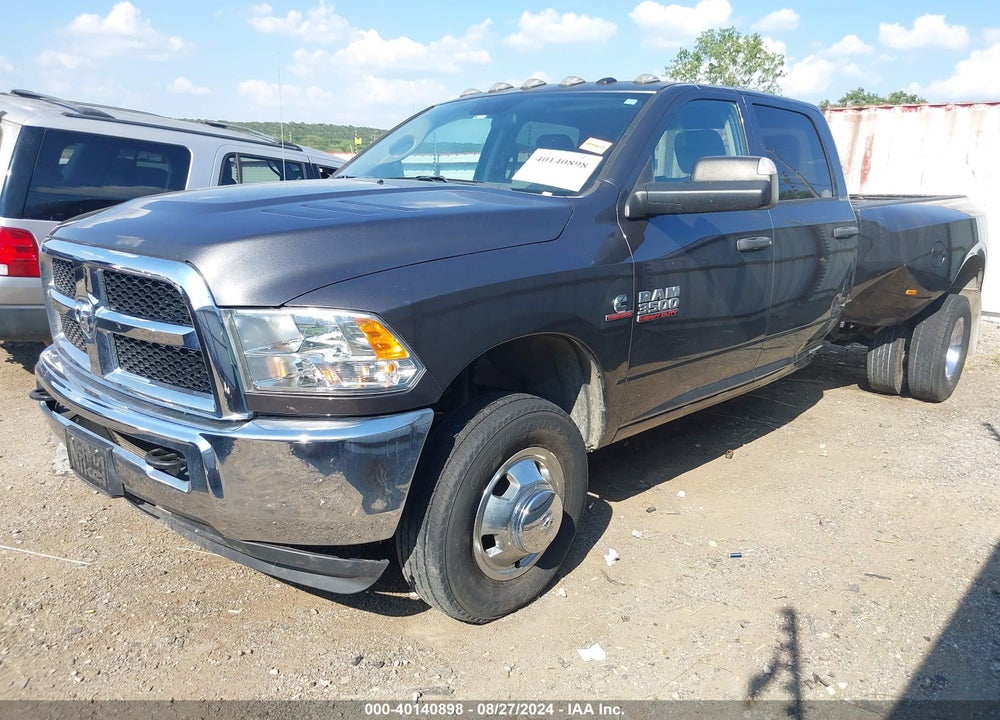 2018 RAM 3500 TRADESMAN  4X4 8' BOX VIN: 3C63RRGLXJG330806