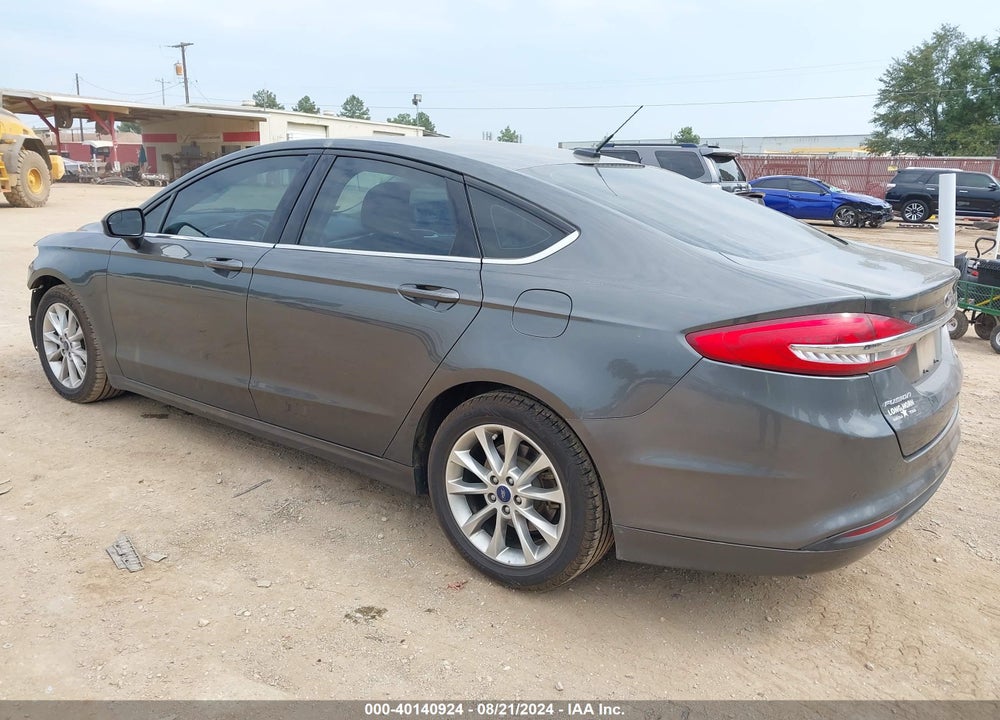 2017 FORD FUSION SE VIN: 3FA6P0HD5HR257671