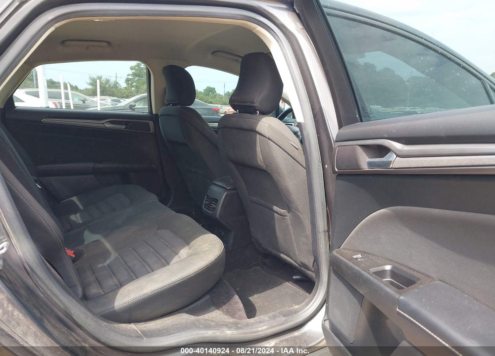 2017 FORD FUSION SE VIN: 3FA6P0HD5HR257671