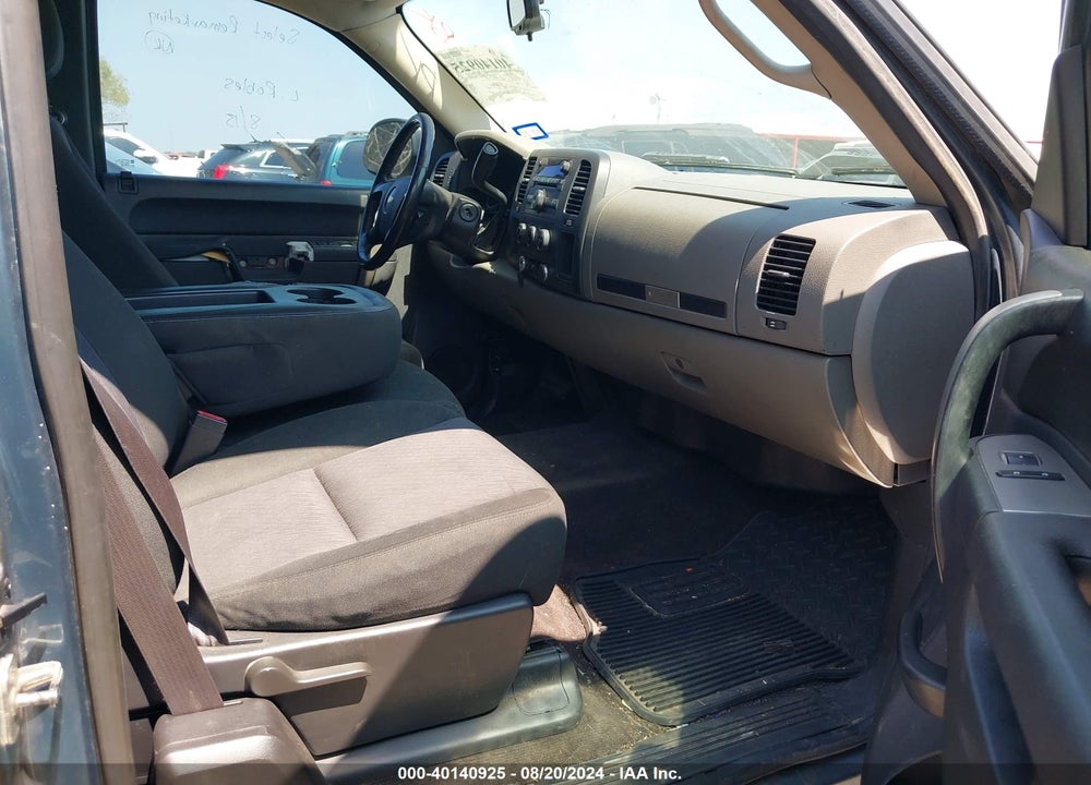 2013 CHEVROLET SILVERADO 1500 LS VIN: 1GCRCREA9DZ273301