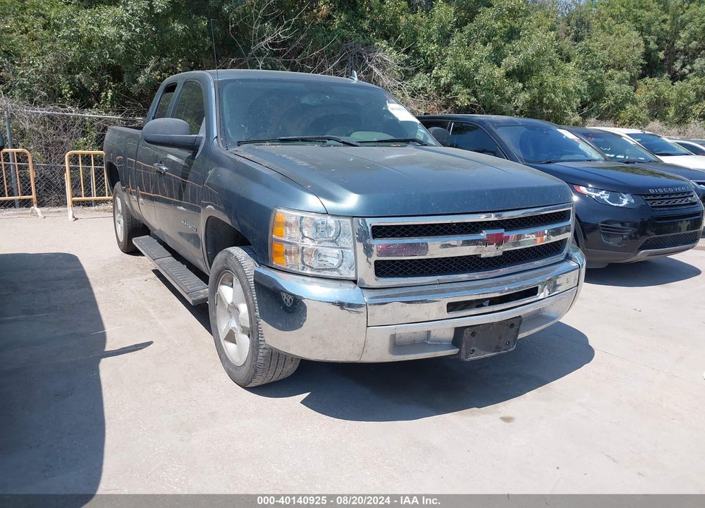 2013 CHEVROLET SILVERADO 1500 LS VIN: 1GCRCREA9DZ273301