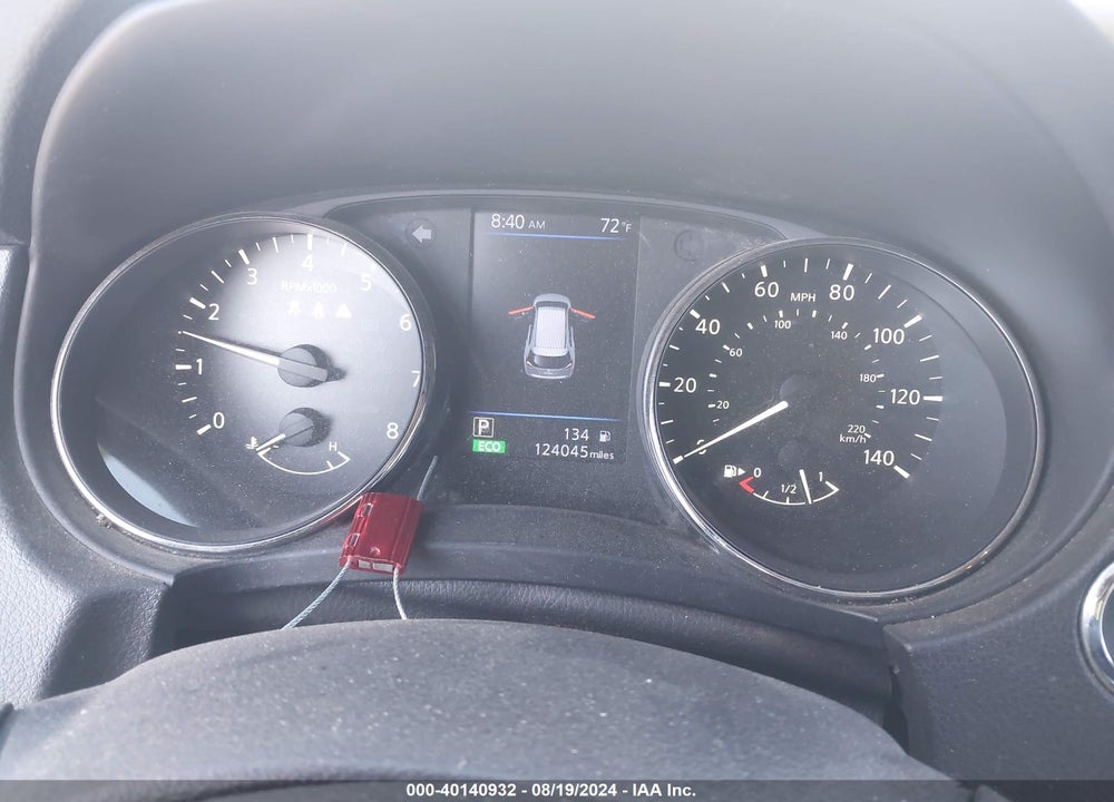 2018 NISSAN ROGUE SL VIN: JN8AT2MV6JW305891