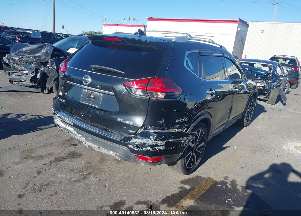 2018 NISSAN ROGUE SL VIN: JN8AT2MV6JW305891