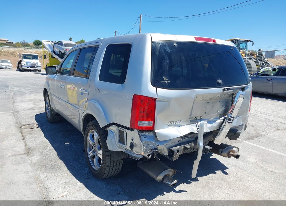 2014 HONDA PILOT VIN: 5FNYF3H54EB018870